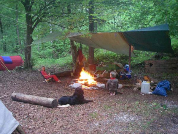 Das Küchenfeuer brennt