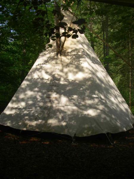 Licht & Schatten auf dem Tipi